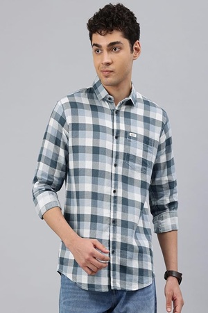 Comfort Slim Fit Opaque Checked Cotton Casual Shirt